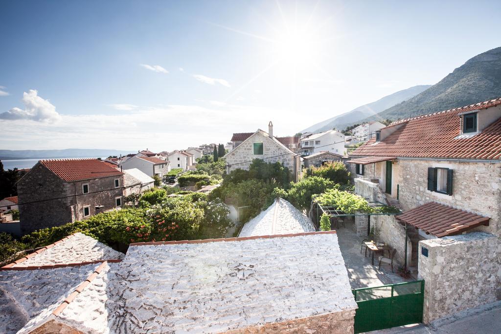 Paradise Stone Apartments Bol Exteriér fotografie